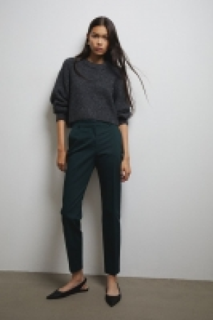 Cigarette trousers 18.00 €