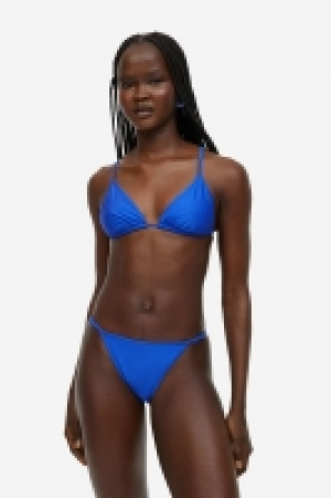 Tanga bikini bottoms 9.00 €