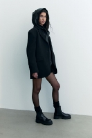 Chunky Chelsea boots 25.00 €