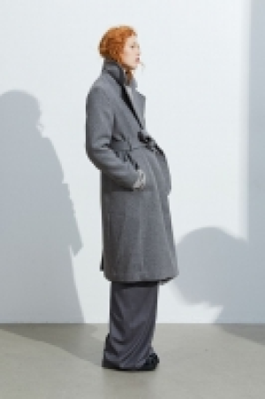 Tie-belt coat 45.00 €