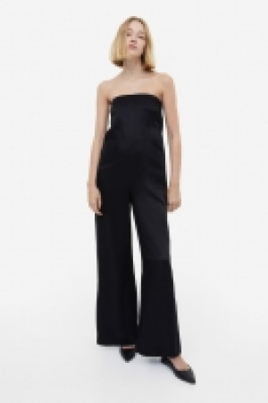 Linen-blend jumpsuit 24.00 €