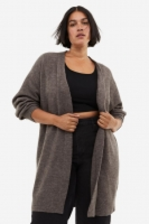 Long cardigan 12.00 €
