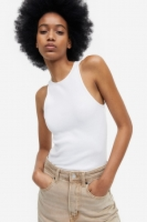 Ribbed vest top 4.00 €