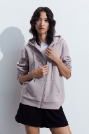 Zip-through hoodie 11.00 €