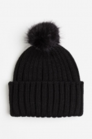 Rib-knit pompom hat 6.00&nbsp;&euro;