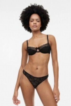 Non-padded underwired lace bra 7.00 €