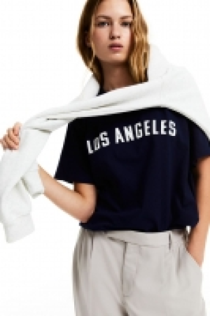 Oversized printed T-shirt 8.00 €