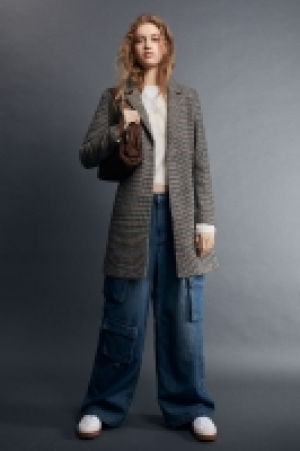 Tie-belt coat 32.00 €