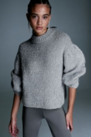 Balloon-sleeved jumper 18.00 €
