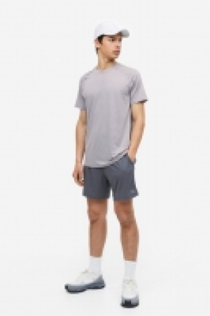 Loose Fit Sports top 8.00 €