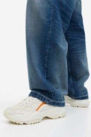 Chunky trainers 25.00 €