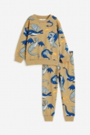 2-piece sweatshirt set 10.00 €