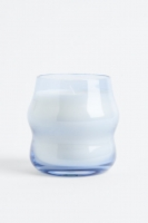 Scented candle in glass holder 10.00 €