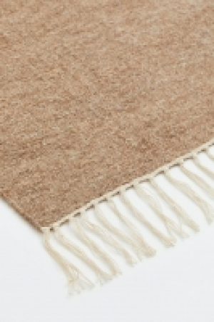 Flat weave wool rug
