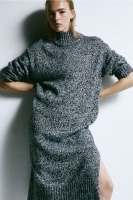HM  Knitted turtleneck dress