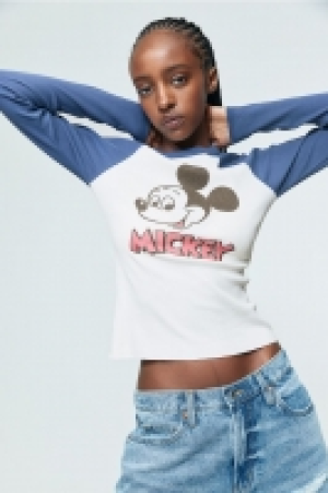 Long-sleeved printed top 8.00 €