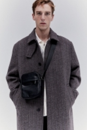 HM  Small shoulder bag