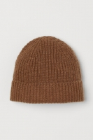 Rib-knit cashmere hat 29.00 €
