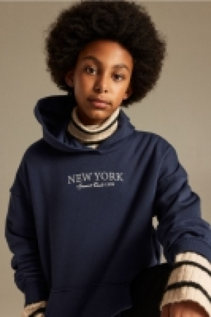 Oversized motif-detail hoodie 10.00 €