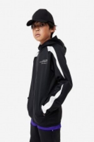 Sports hoodie 11.00 €