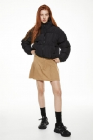 Hooded puffer jacket 18.00 €
