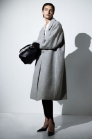 Double-breasted wool-blend coat 123.00 €