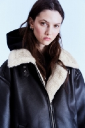 HM  Oversized teddy-lined jacket