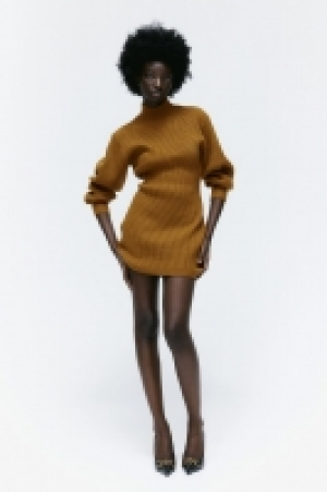 Turtleneck dress 29.00 €