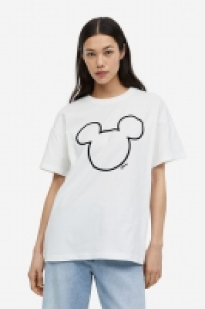 Oversized printed T-shirt 5.00 €
