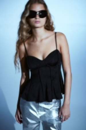 HM  Corset-style bustier top