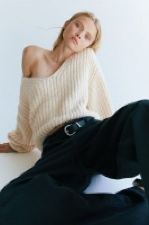 Rib-knit jumper 13.00 €