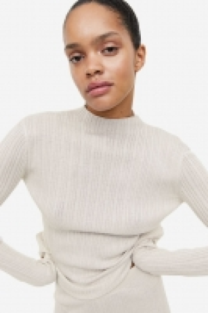 Rib-knit top 10.00 €