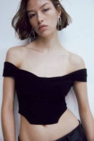 Off-the-shoulder corset top
