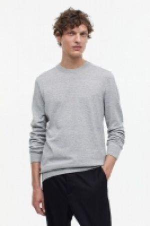 Slim Fit Fine-knit cotton jumper 17.00 €