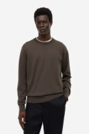 Regular Fit Wool-blend jumper 29.00 €