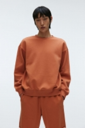 Loose Fit Sweatshirt 6.00 €