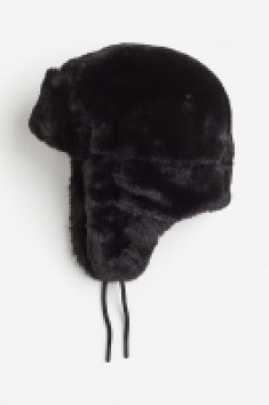 HM  Fluffy earflap hat