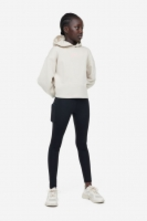 Pocket-detail sports tights