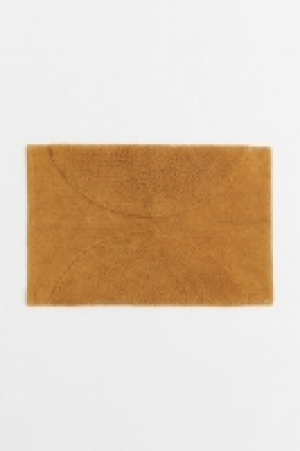 Tufted bath mat