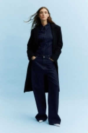 Single-breasted coat