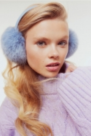 Cable-knit turtleneck jumper 19.00 €