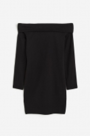 Ribbed off-the-shoulder dress