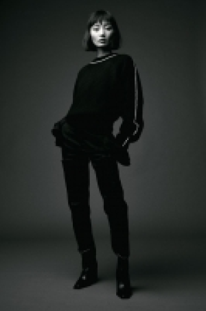 Over-the-knee leather boots