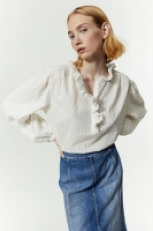 Frill-trimmed pop-over blouse