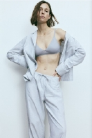 Cotton pyjamas 21.00 €