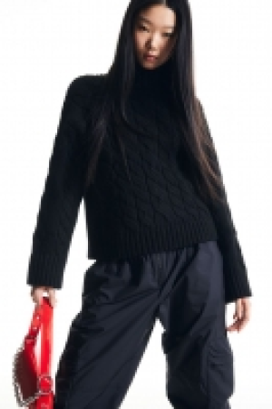 Cable-knit turtleneck jumper