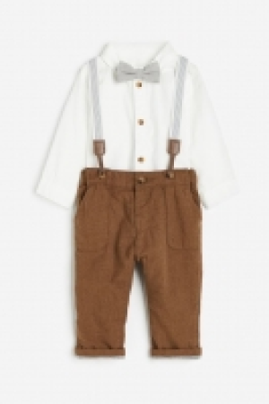 Dressy set