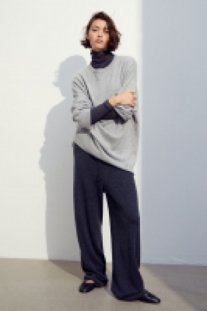 Oversized cashmere jumper
