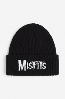 HM  Embroidered rib-knit hat
