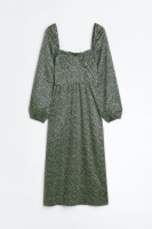 HM  Balloon-sleeved dress